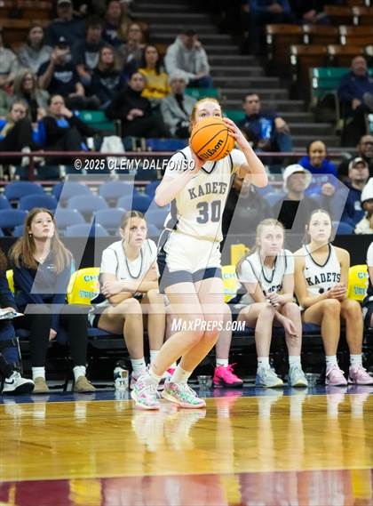 Thumbnail 2 in Durango vs Air Academy (CHSAA 5A Great 8) photogallery.