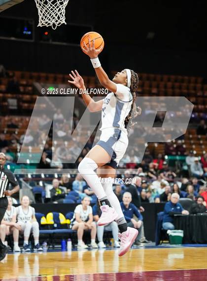 Thumbnail 1 in Durango vs Air Academy (CHSAA 5A Great 8) photogallery.