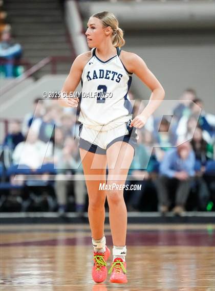 Thumbnail 1 in Durango vs Air Academy (CHSAA 5A Great 8) photogallery.