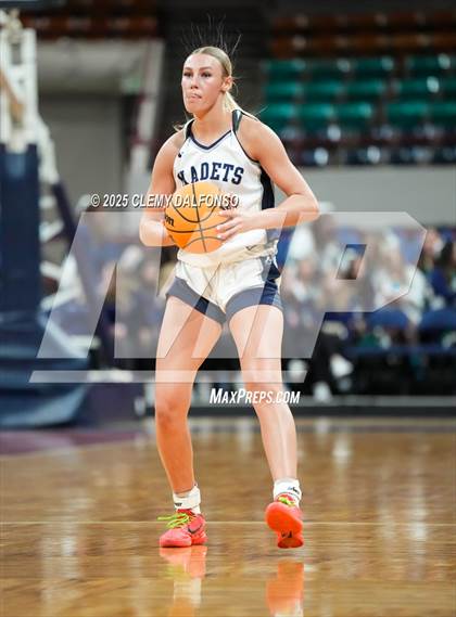 Thumbnail 3 in Durango vs Air Academy (CHSAA 5A Great 8) photogallery.