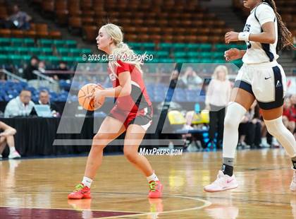 Thumbnail 2 in Durango vs Air Academy (CHSAA 5A Great 8) photogallery.
