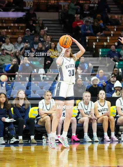 Thumbnail 3 in Durango vs Air Academy (CHSAA 5A Great 8) photogallery.