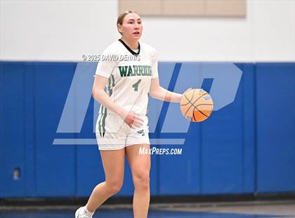 Thumbnail 3 in Tehachapi vs. San Joaquin Memorial (Thanksgiving Hoopfest) photogallery.