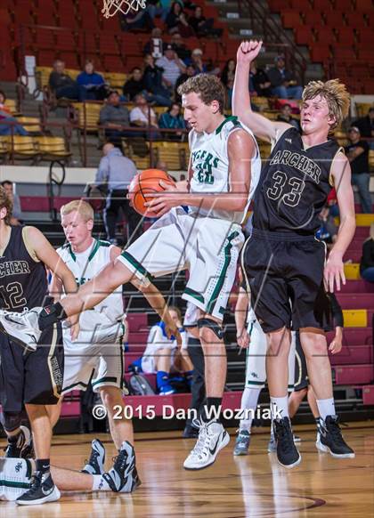 Thumbnail 2 in Blue Ridge vs. Archer City (Fantasy of Lights) photogallery.