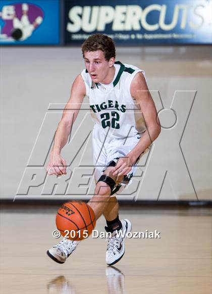 Thumbnail 3 in Blue Ridge vs. Archer City (Fantasy of Lights) photogallery.