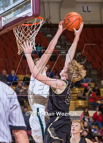 Thumbnail 1 in Blue Ridge vs. Archer City (Fantasy of Lights) photogallery.