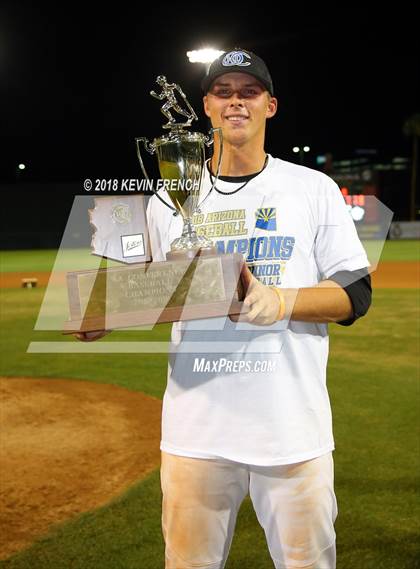 Thumbnail 1 in O'Connor (AIA 6A Final Awards) photogallery.