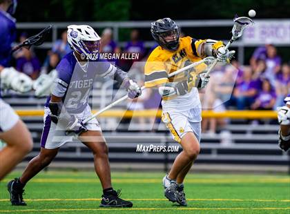 Thumbnail 1 in Pickerington Central @ Centerville (OHSAA Division I Region 3 Regional Quarterfinal) photogallery.