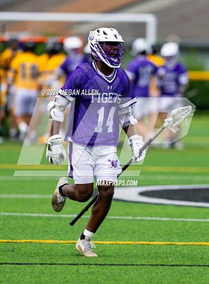 Thumbnail 1 in Pickerington Central @ Centerville (OHSAA Division I Region 3 Regional Quarterfinal) photogallery.