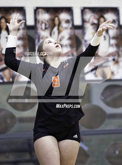 Thumbnail 3 in Grand Saline vs Edgewood photogallery.