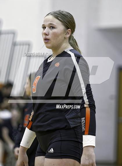 Thumbnail 2 in Grand Saline vs Edgewood photogallery.