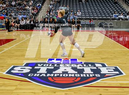 Thumbnail 2 in Davenport vs. Randall (UIL 4A Volleyball Final) photogallery.