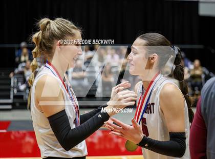 Thumbnail 1 in Davenport vs. Randall (UIL 4A Volleyball Final) photogallery.