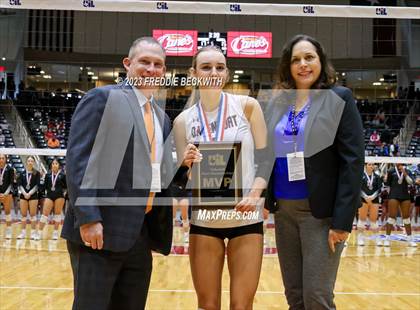 Thumbnail 3 in Davenport vs. Randall (UIL 4A Volleyball Final) photogallery.