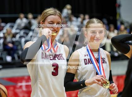 Thumbnail 2 in Davenport vs. Randall (UIL 4A Volleyball Final) photogallery.