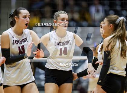 Thumbnail 3 in Davenport vs. Randall (UIL 4A Volleyball Final) photogallery.