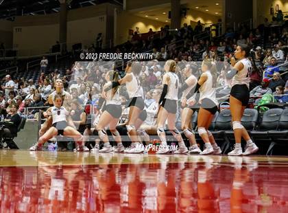Thumbnail 2 in Davenport vs. Randall (UIL 4A Volleyball Final) photogallery.