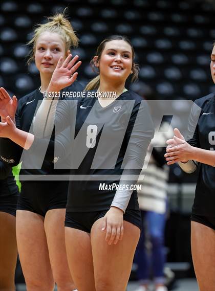 Thumbnail 1 in Davenport vs. Randall (UIL 4A Volleyball Final) photogallery.