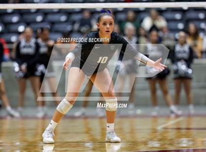 Thumbnail 2 in Davenport vs. Randall (UIL 4A Volleyball Final) photogallery.