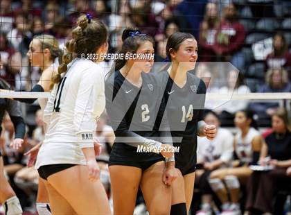 Thumbnail 2 in Davenport vs. Randall (UIL 4A Volleyball Final) photogallery.