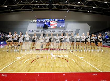 Thumbnail 2 in Davenport vs. Randall (UIL 4A Volleyball Final) photogallery.
