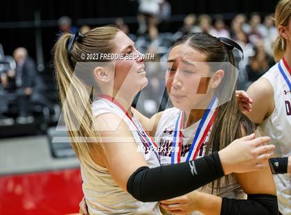 Thumbnail 3 in Davenport vs. Randall (UIL 4A Volleyball Final) photogallery.