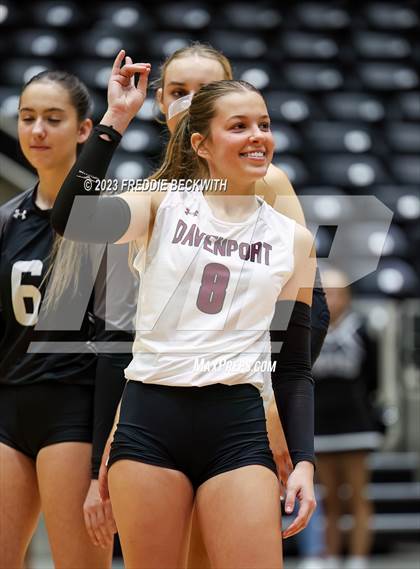 Thumbnail 3 in Davenport vs. Randall (UIL 4A Volleyball Final) photogallery.