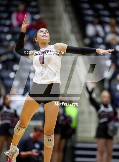 Thumbnail 1 in Davenport vs. Randall (UIL 4A Volleyball Final) photogallery.