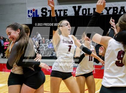 Thumbnail 2 in Davenport vs. Randall (UIL 4A Volleyball Final) photogallery.