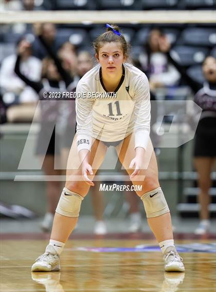 Thumbnail 3 in Davenport vs. Randall (UIL 4A Volleyball Final) photogallery.