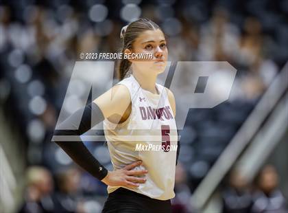 Thumbnail 1 in Davenport vs. Randall (UIL 4A Volleyball Final) photogallery.
