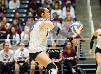 Thumbnail 2 in Davenport vs. Randall (UIL 4A Volleyball Final) photogallery.