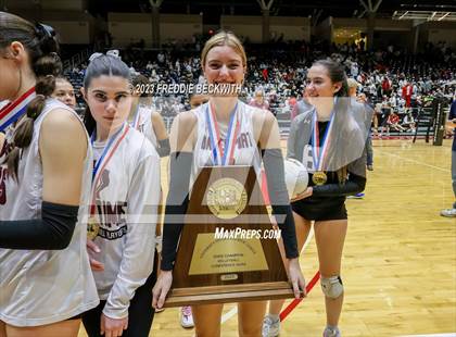 Thumbnail 3 in Davenport vs. Randall (UIL 4A Volleyball Final) photogallery.