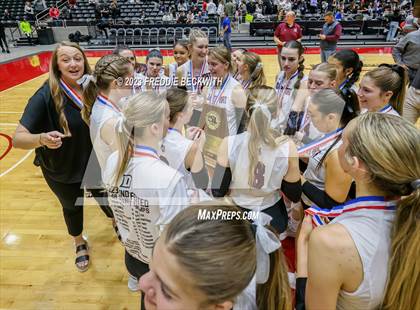 Thumbnail 2 in Davenport vs. Randall (UIL 4A Volleyball Final) photogallery.