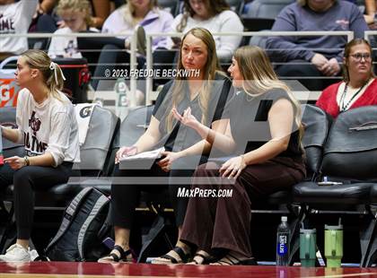 Thumbnail 3 in Davenport vs. Randall (UIL 4A Volleyball Final) photogallery.