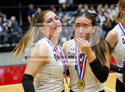 Thumbnail 1 in Davenport vs. Randall (UIL 4A Volleyball Final) photogallery.
