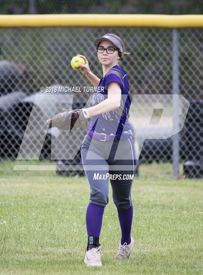 Thumbnail 3 in Shasta @ Red Bluff photogallery.