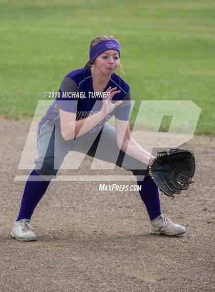 Thumbnail 3 in Shasta @ Red Bluff photogallery.
