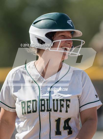 Thumbnail 1 in Shasta @ Red Bluff photogallery.