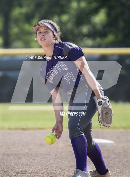Thumbnail 2 in Shasta @ Red Bluff photogallery.