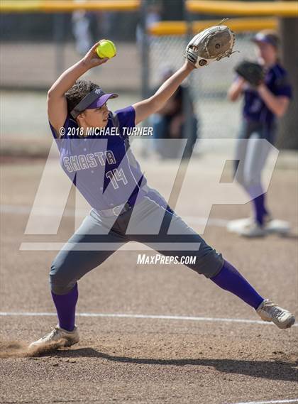 Thumbnail 1 in Shasta @ Red Bluff photogallery.