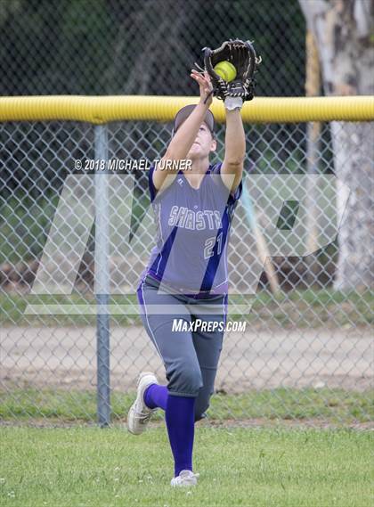 Thumbnail 2 in Shasta @ Red Bluff photogallery.