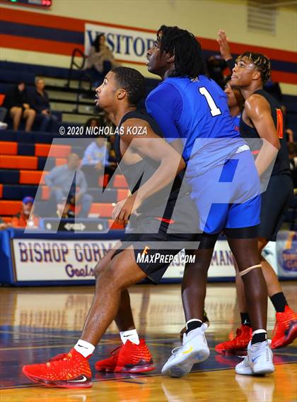 Thumbnail 1 in Bishop Gorman vs. Fairfax (Tarkanian Classic) photogallery.
