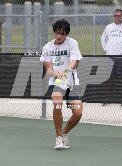 Thumbnail 3 in Reagan [Ronald] vs Southlake Carroll (UIL 6A Boys Singles Tennis State Semifinal) photogallery.