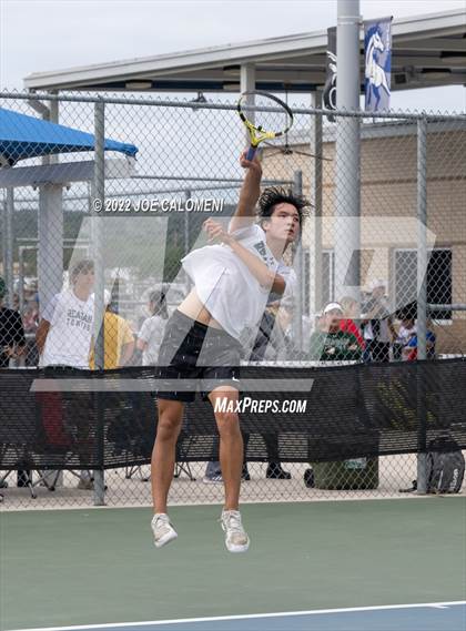 Thumbnail 3 in Reagan [Ronald] vs Southlake Carroll (UIL 6A Boys Singles Tennis State Semifinal) photogallery.