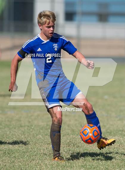 Thumbnail 2 in Blue Ridge vs Snowflake (AIA 2A Playoff) photogallery.