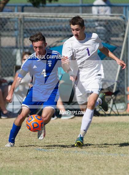 Thumbnail 2 in Blue Ridge vs Snowflake (AIA 2A Playoff) photogallery.
