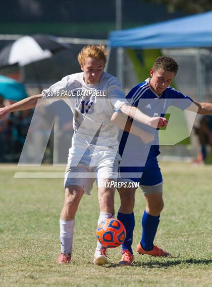 Thumbnail 2 in Blue Ridge vs Snowflake (AIA 2A Playoff) photogallery.