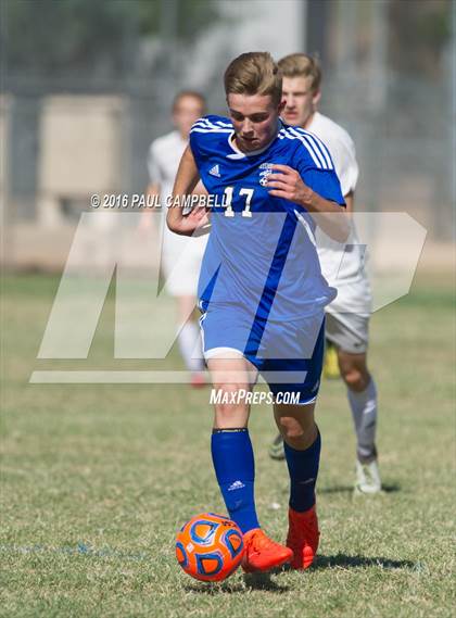Thumbnail 2 in Blue Ridge vs Snowflake (AIA 2A Playoff) photogallery.
