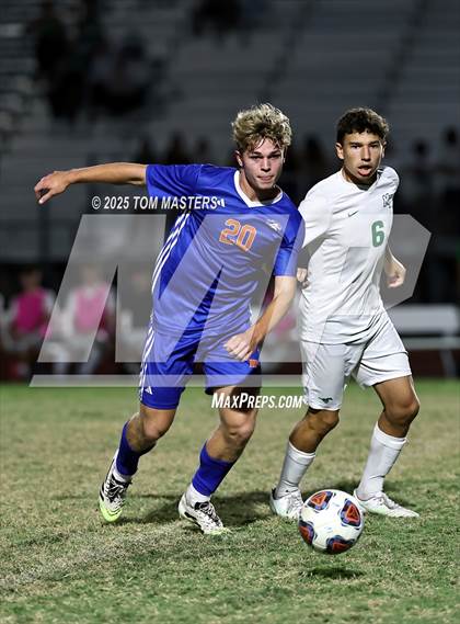 Thumbnail 2 in Myers Park @ Marvin Ridge photogallery.